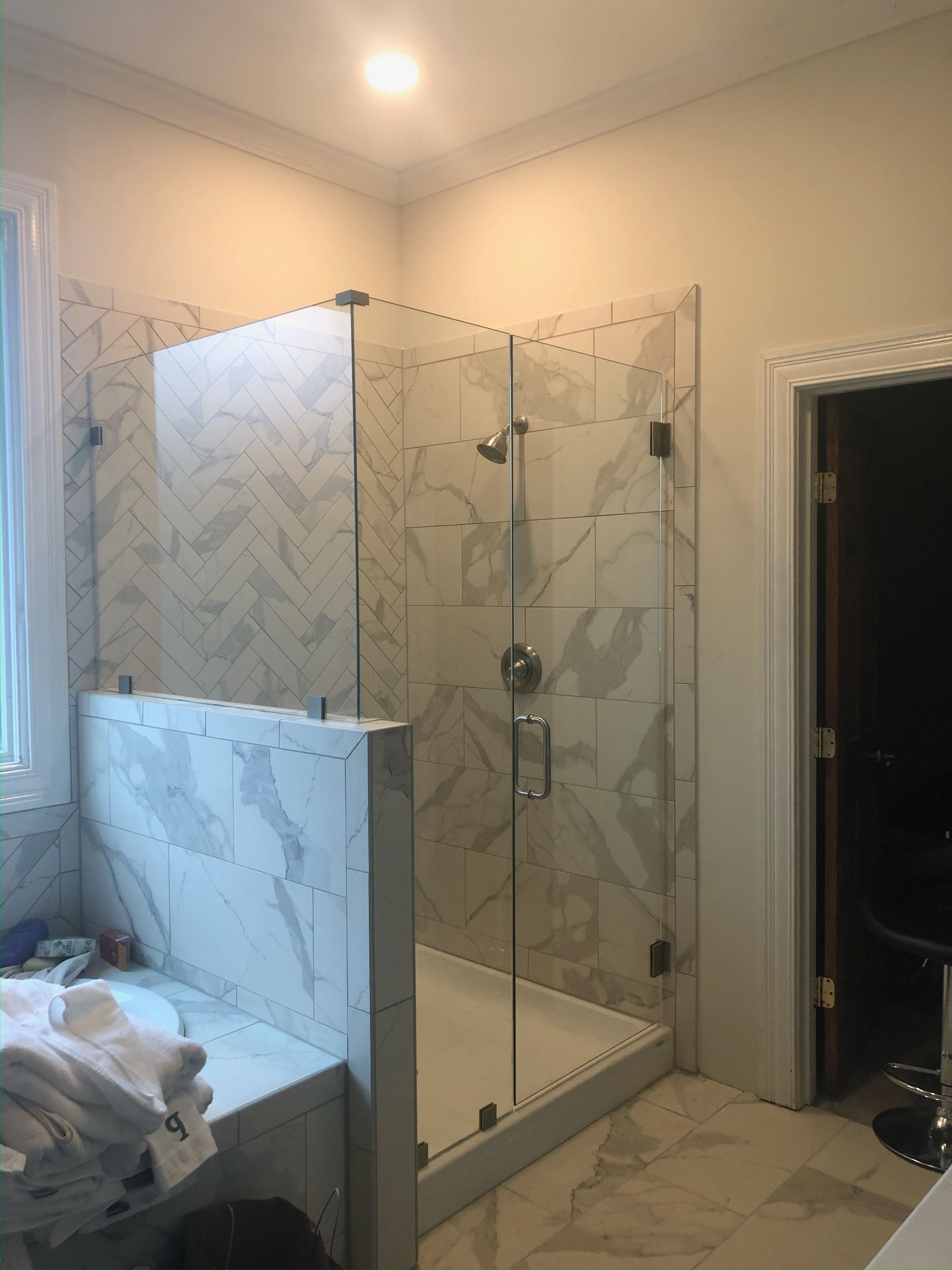 Shower glass door