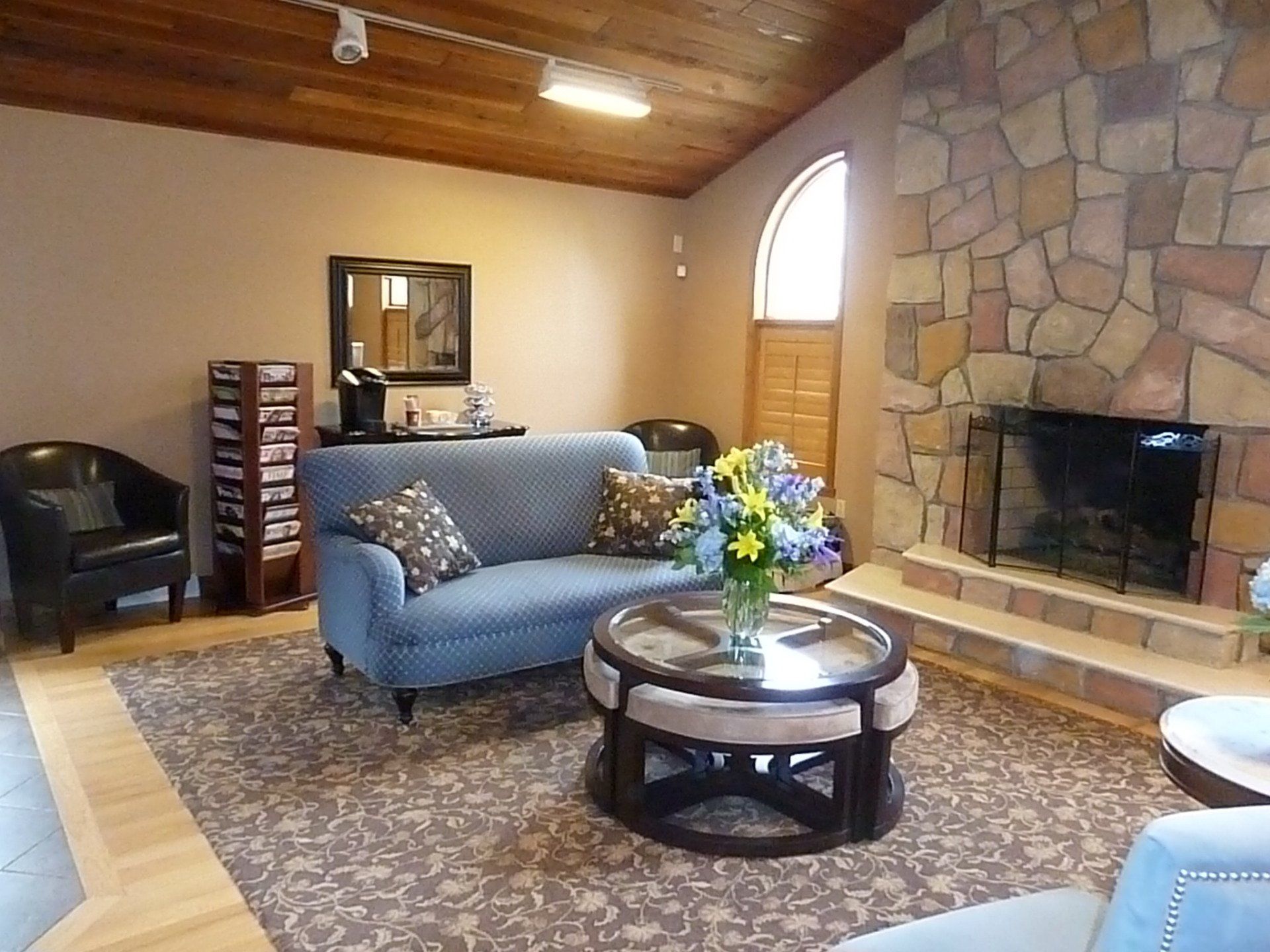 Unis Dental Associates office