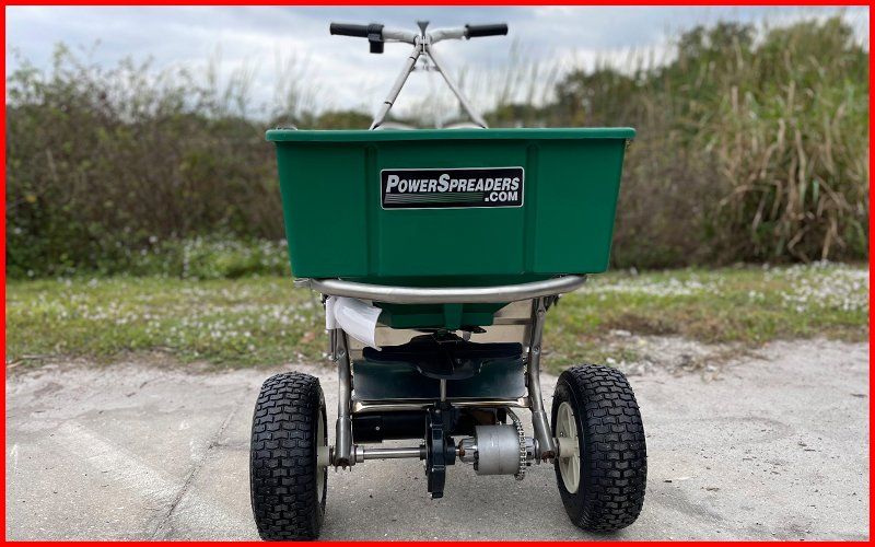 Hybrid fertilizer spreader front view