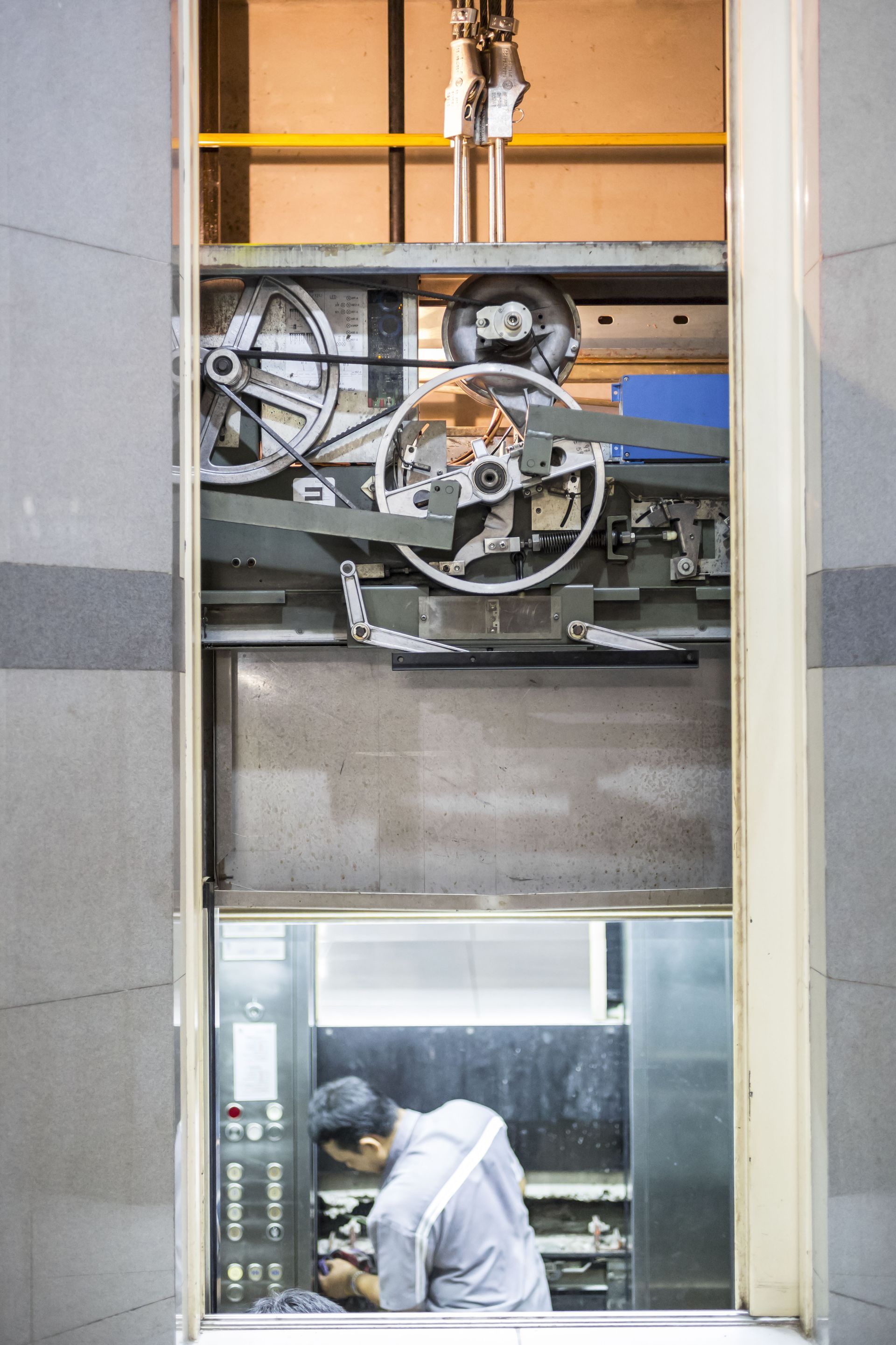 elevator repair services