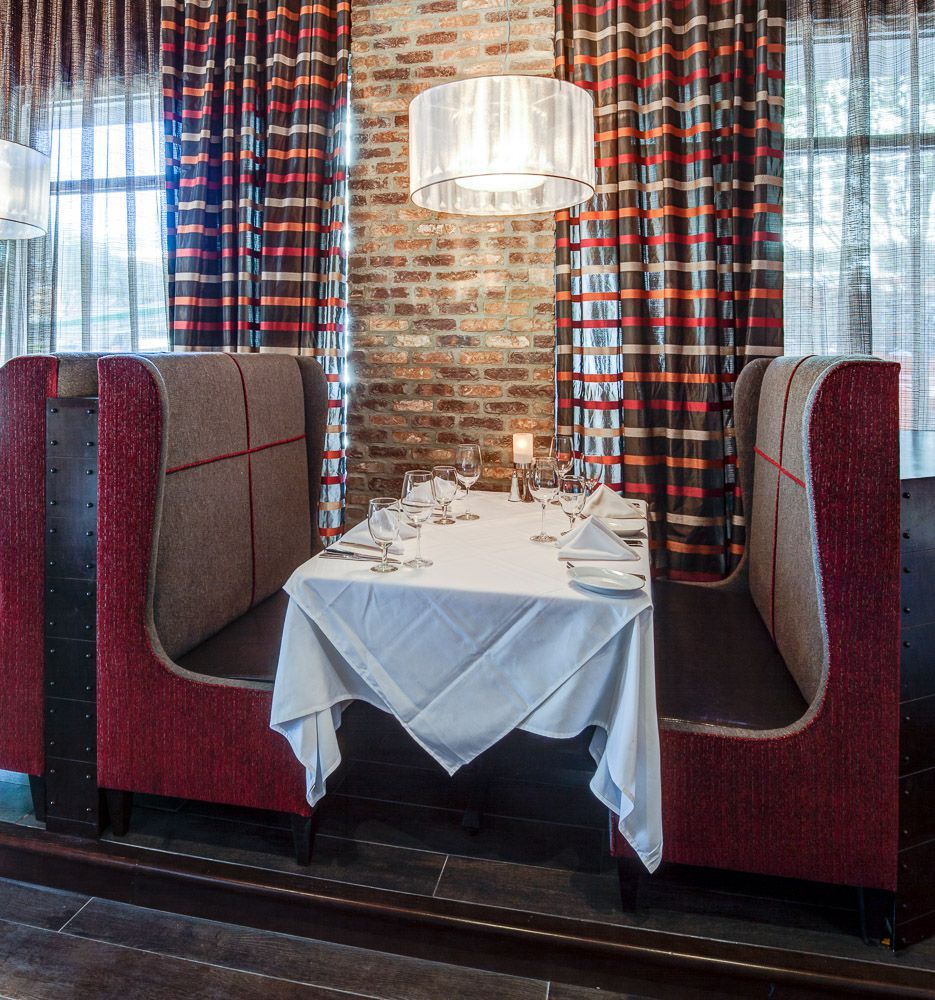 Restaurant custom booth
