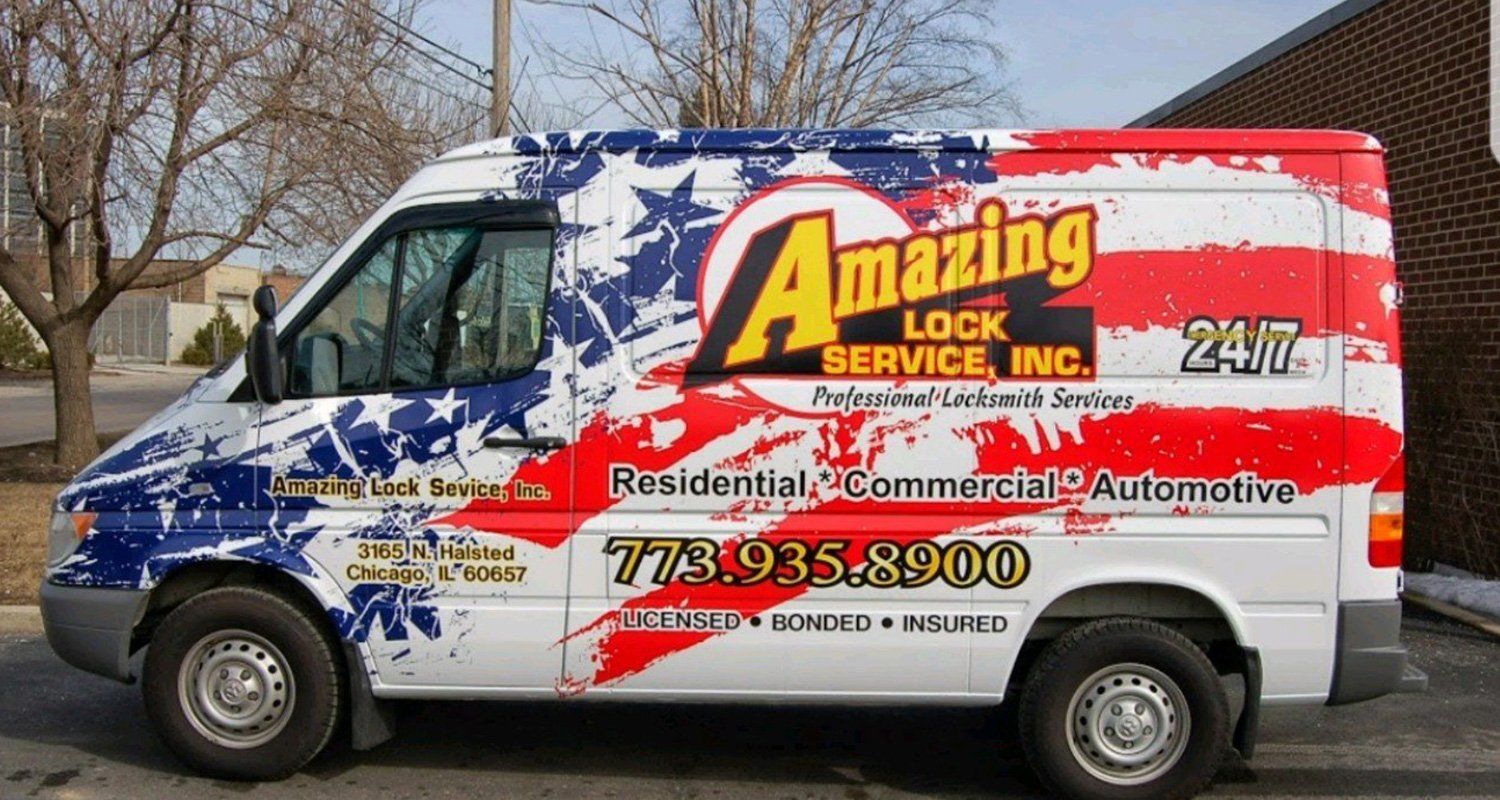 Residential Locksmith Chicago, IL Deadbolt lock Replacement & Door