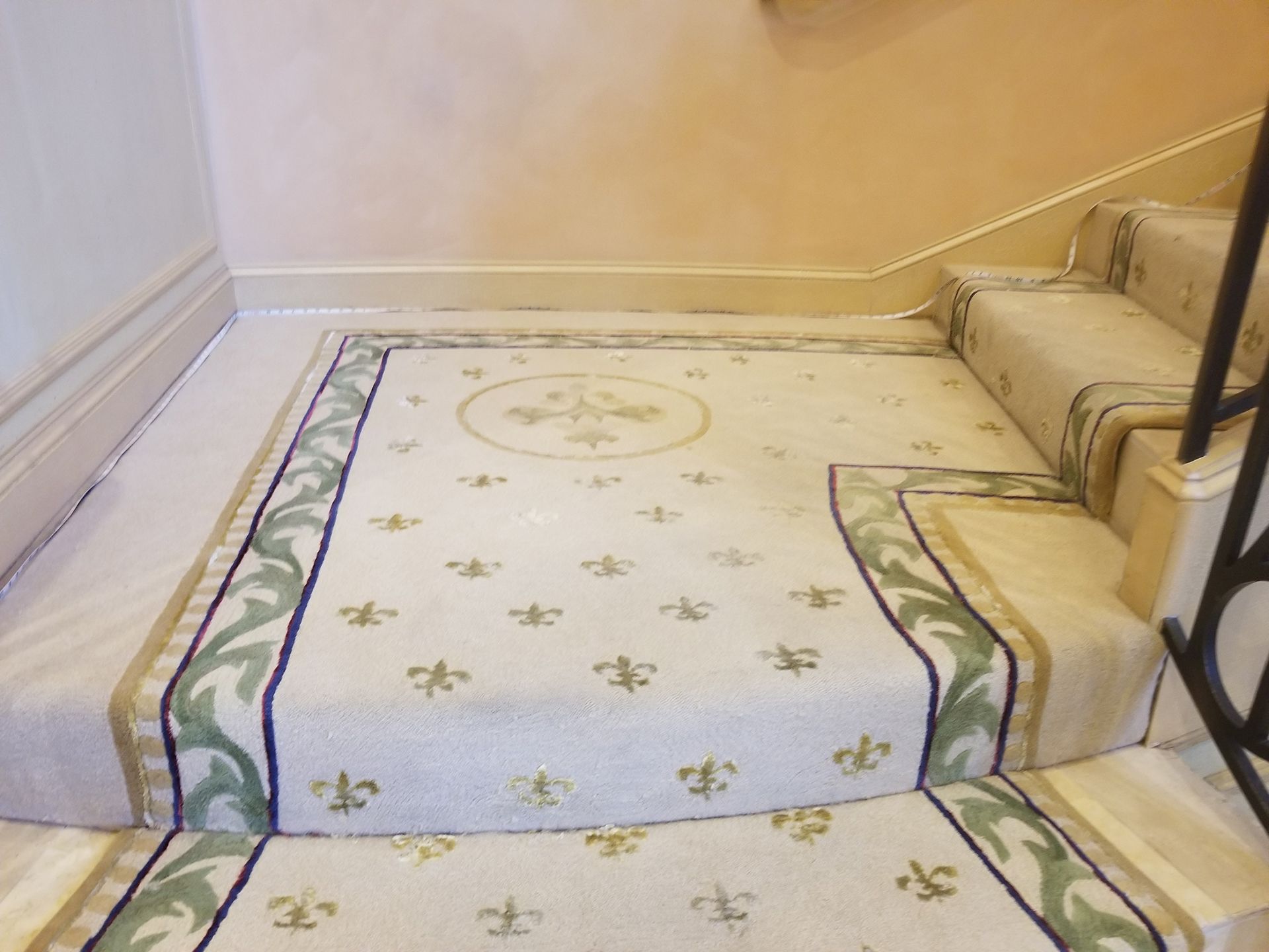 Beautiful white floor runner