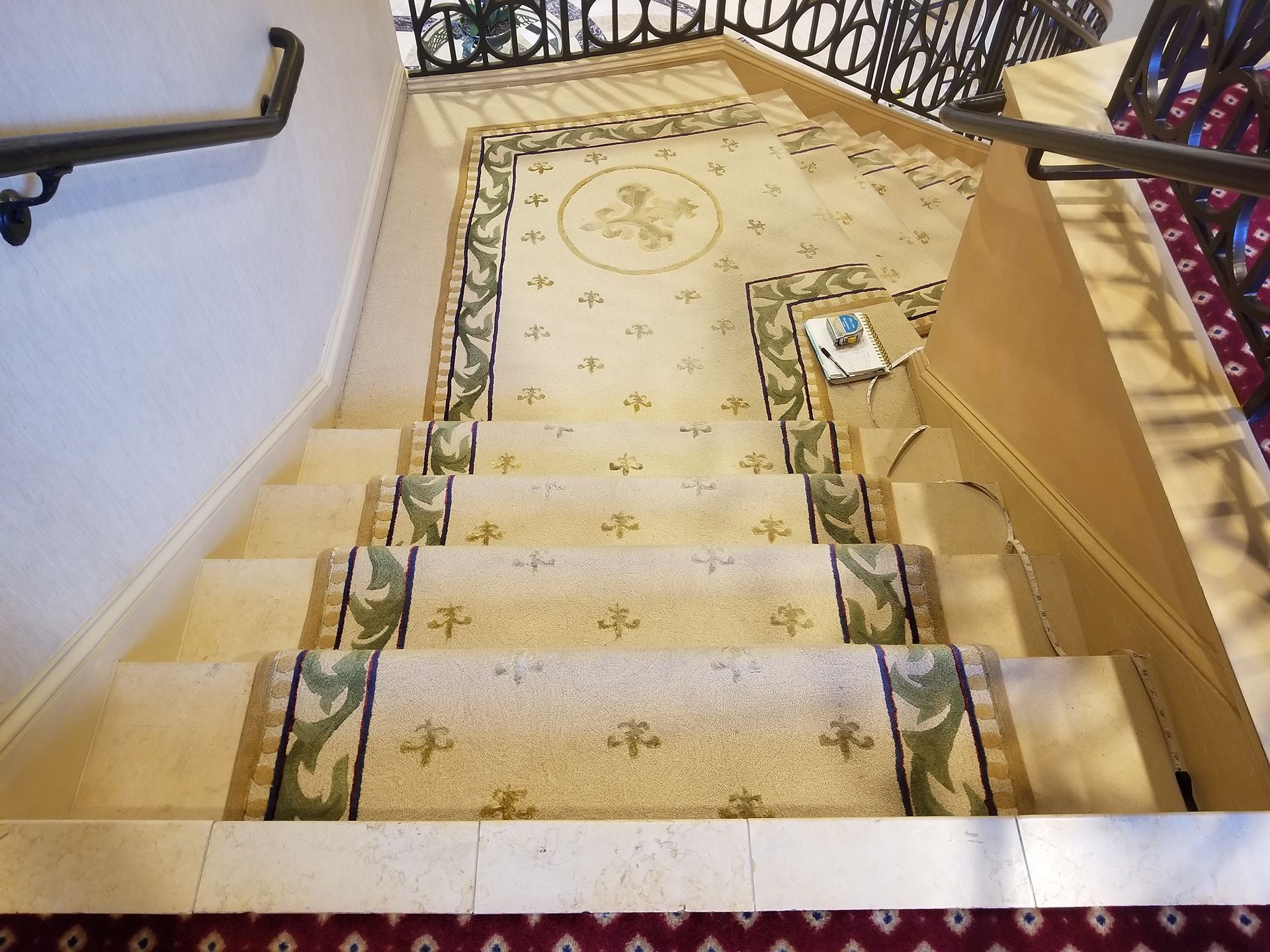 Beautiful white floor runners