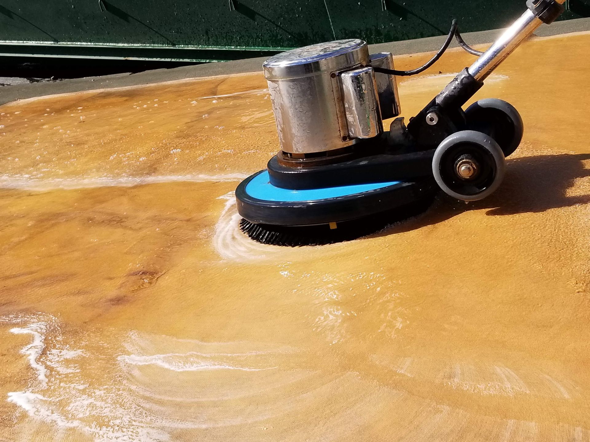 rotary floor machine