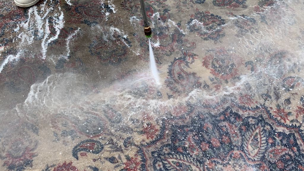 Rug cleaning 08