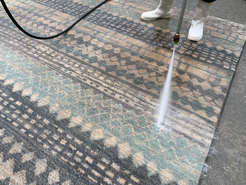 Rug cleaning 11