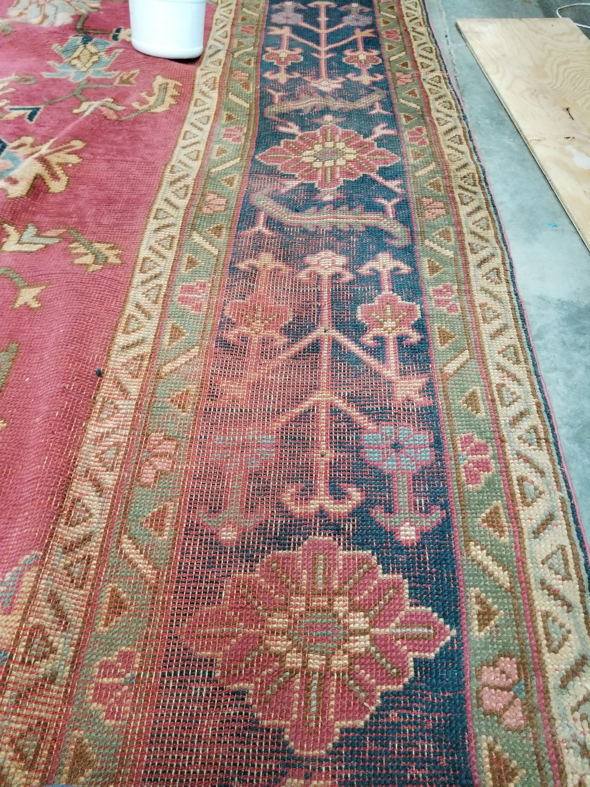 rug with color run