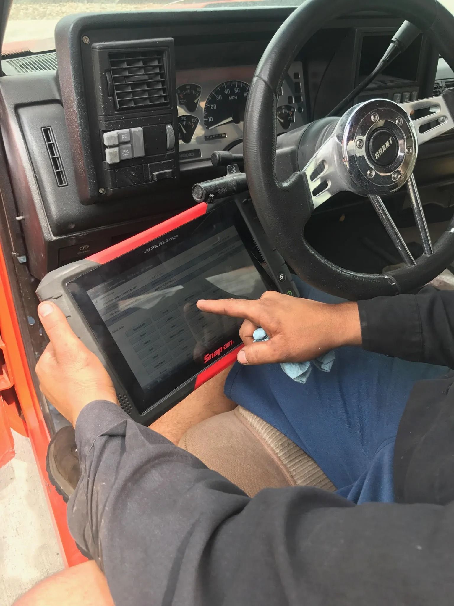 Davids Auto Tech LLC