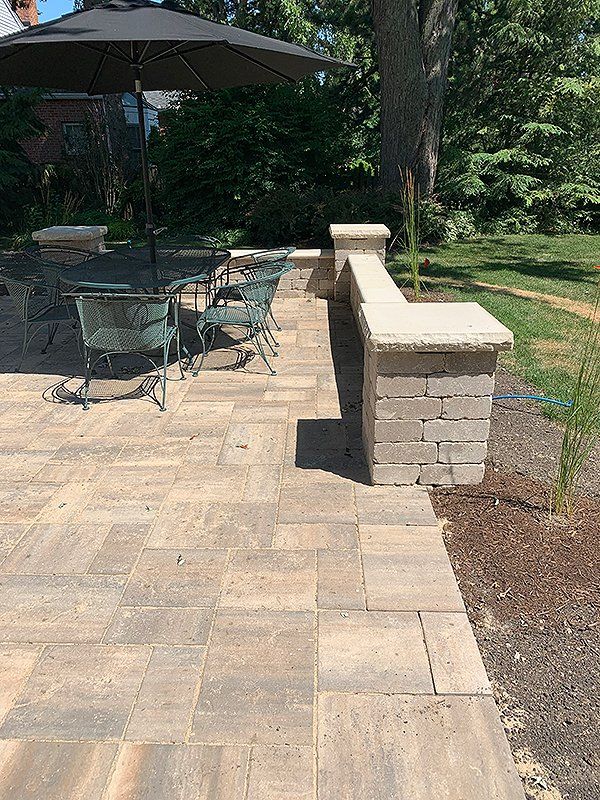 Beacon Hill and Pillar