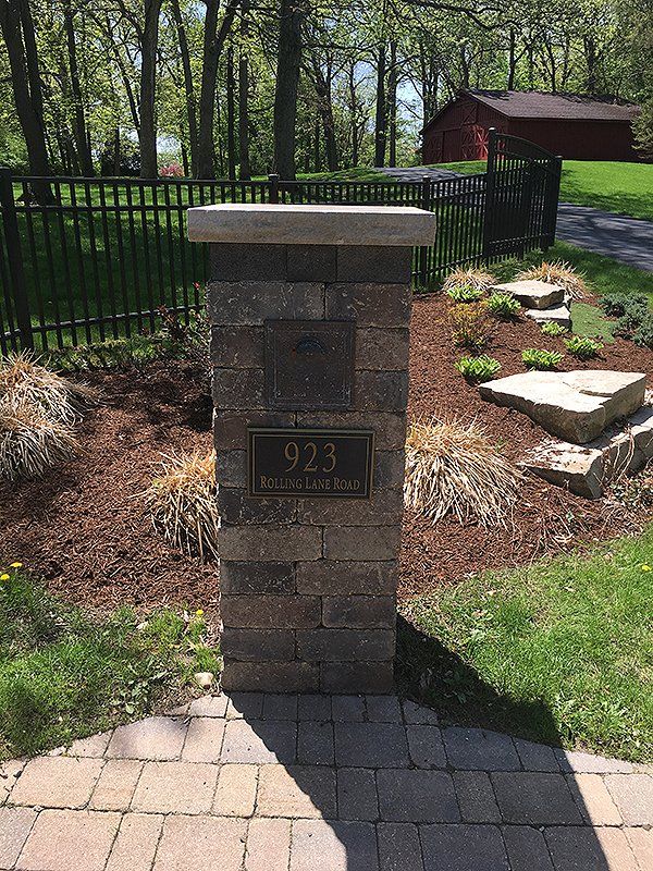 Mailbox Pillar