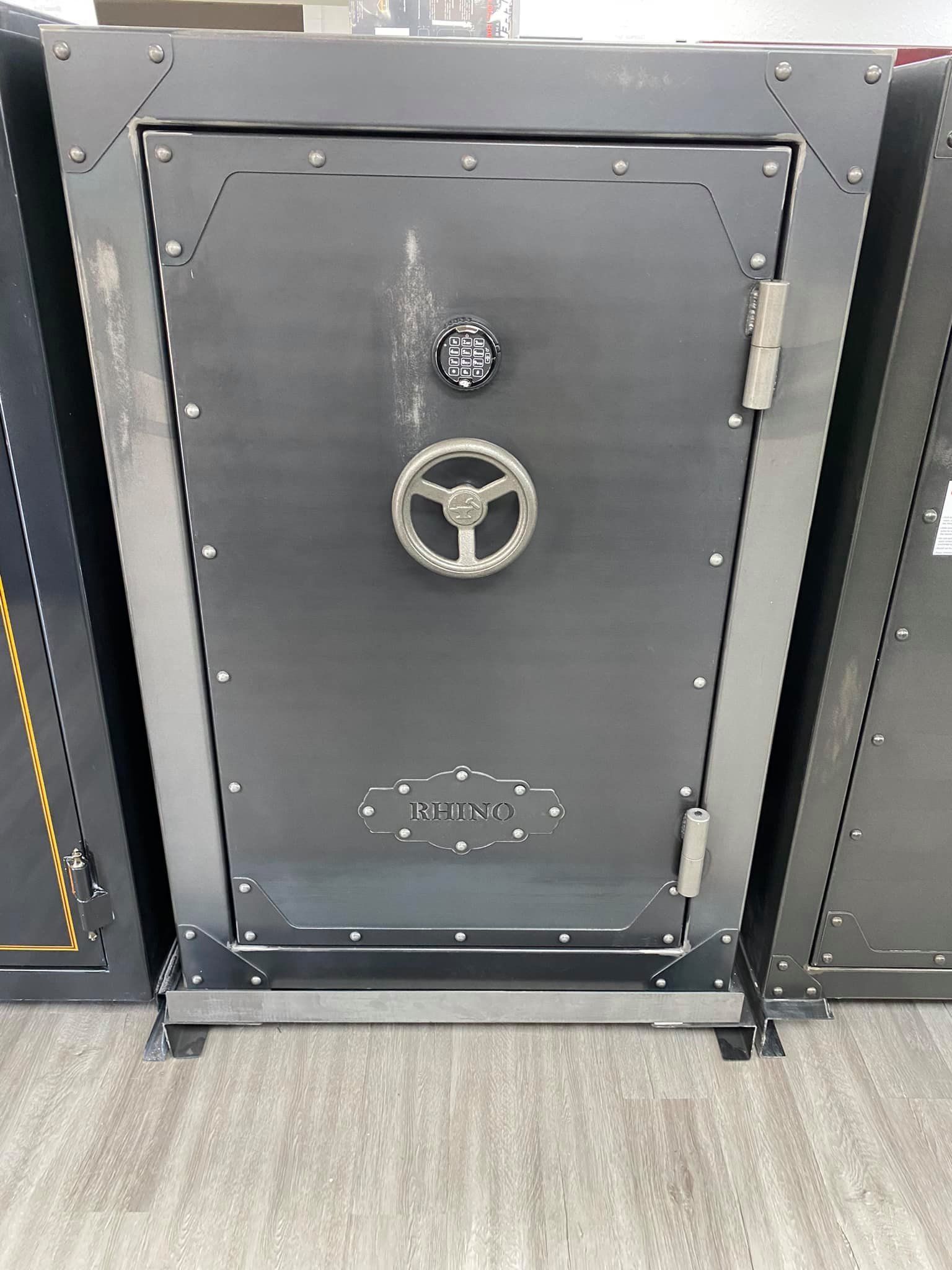 Gun safe