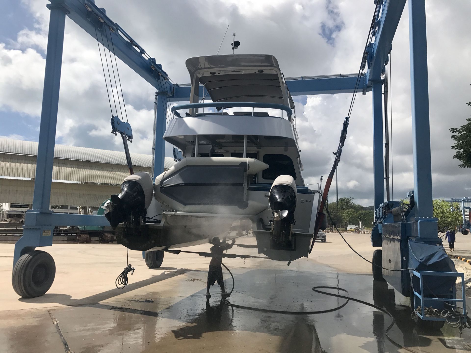 boat lift repair