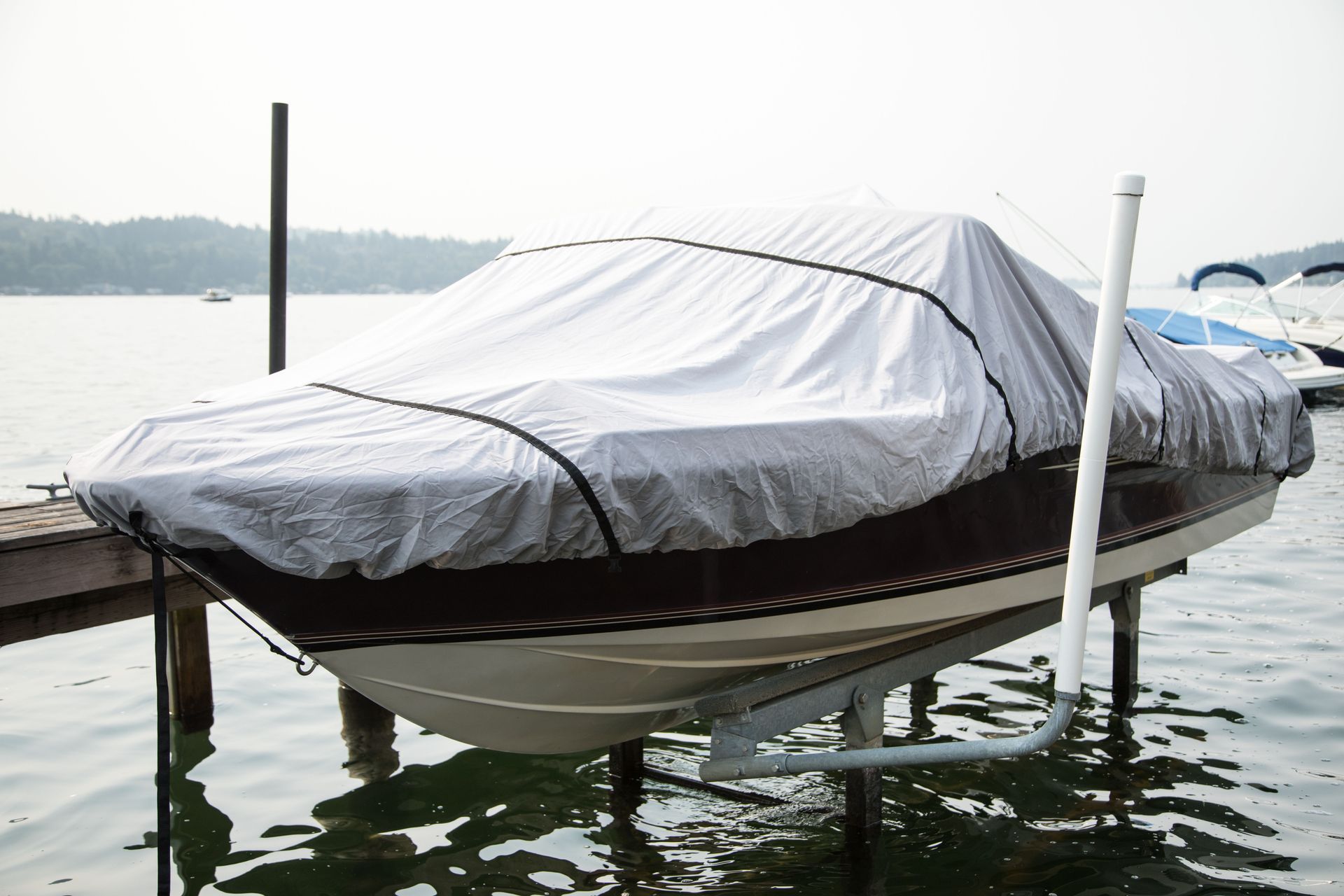 Choosing the Right Boat Lift for Your Needs