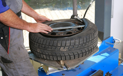 24-hr tire servicing