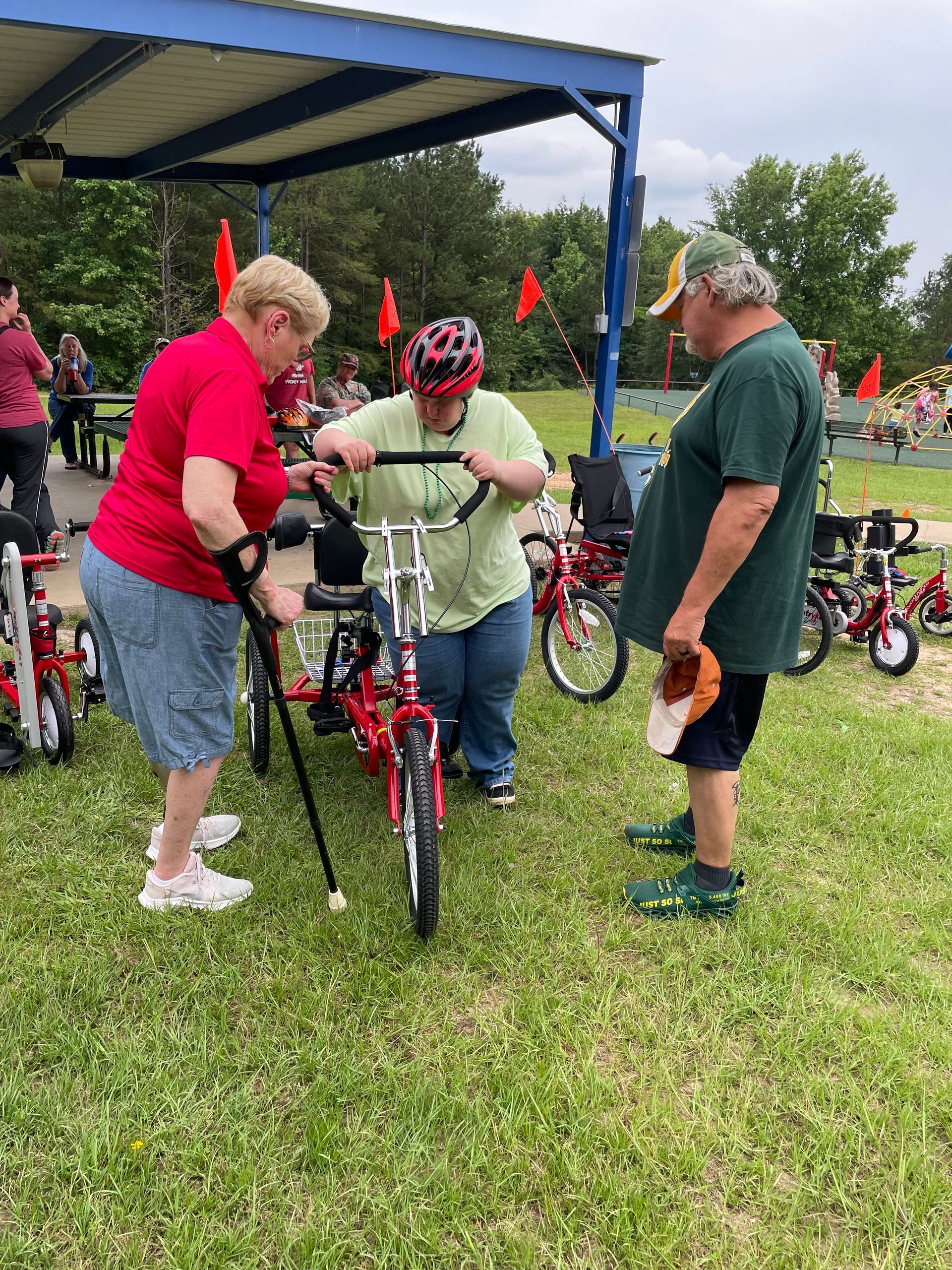 People looking at trykes