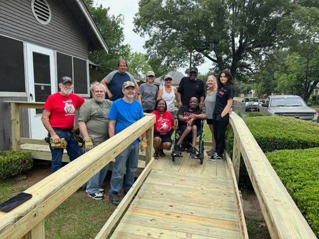 Volunteers on helping each other
