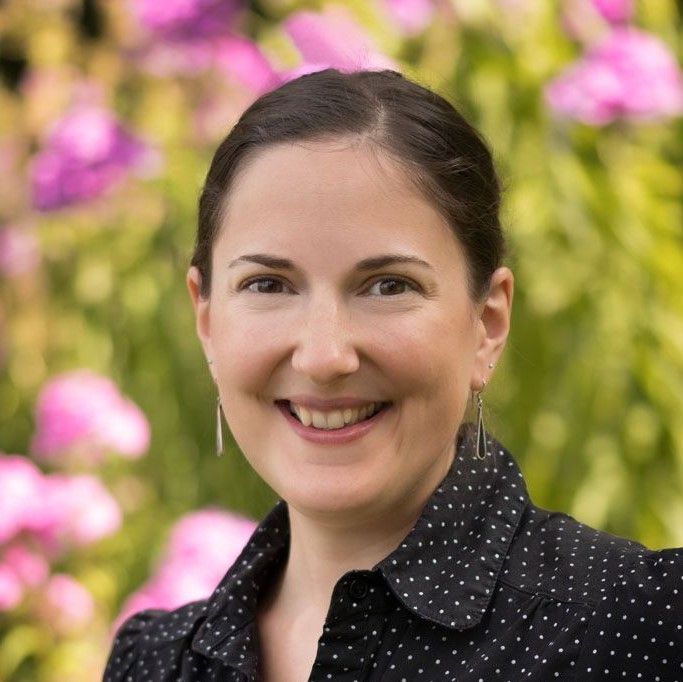 Dr. Jackie Frobese, D.C, R.M.T.
