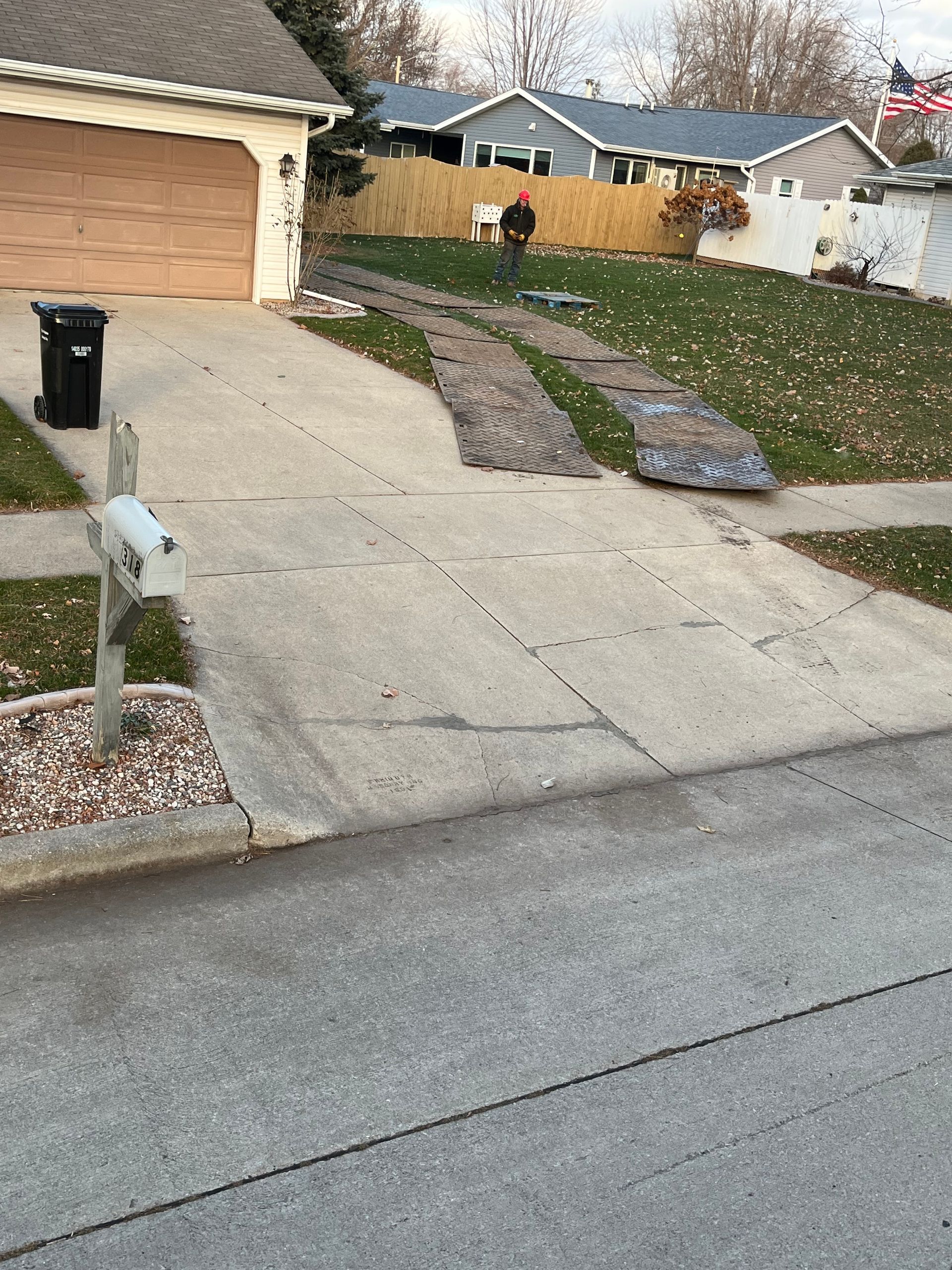 Tree B Gone of Green Bay Works