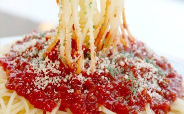 close image of spaghetti