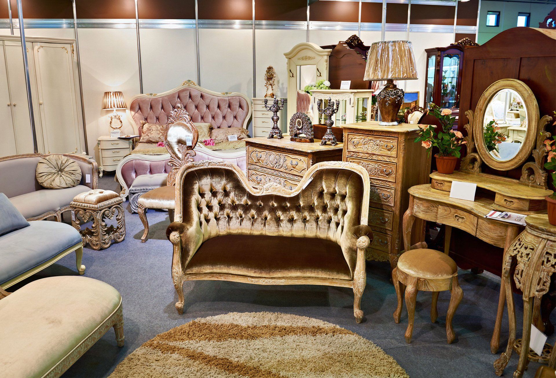 Learn More About Becoming a Vendor or Consignor Furniture