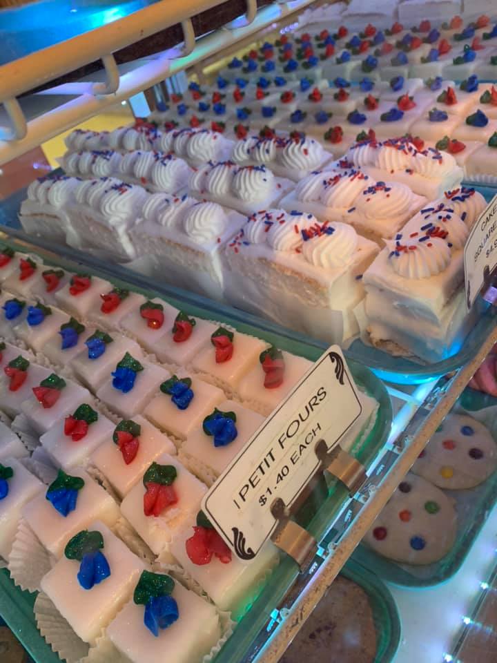 Sweets Cupcakes Hattiesburg, MS