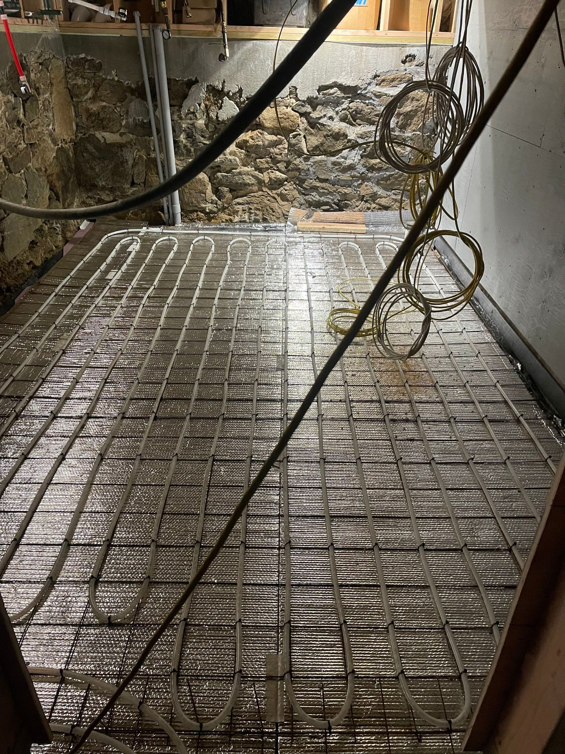 Floor heating installation