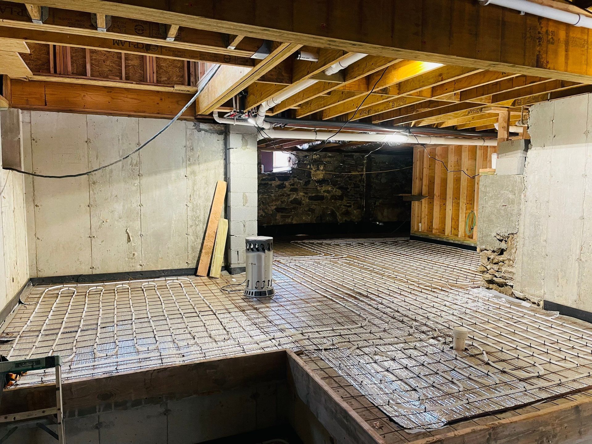 Floor heating under construction