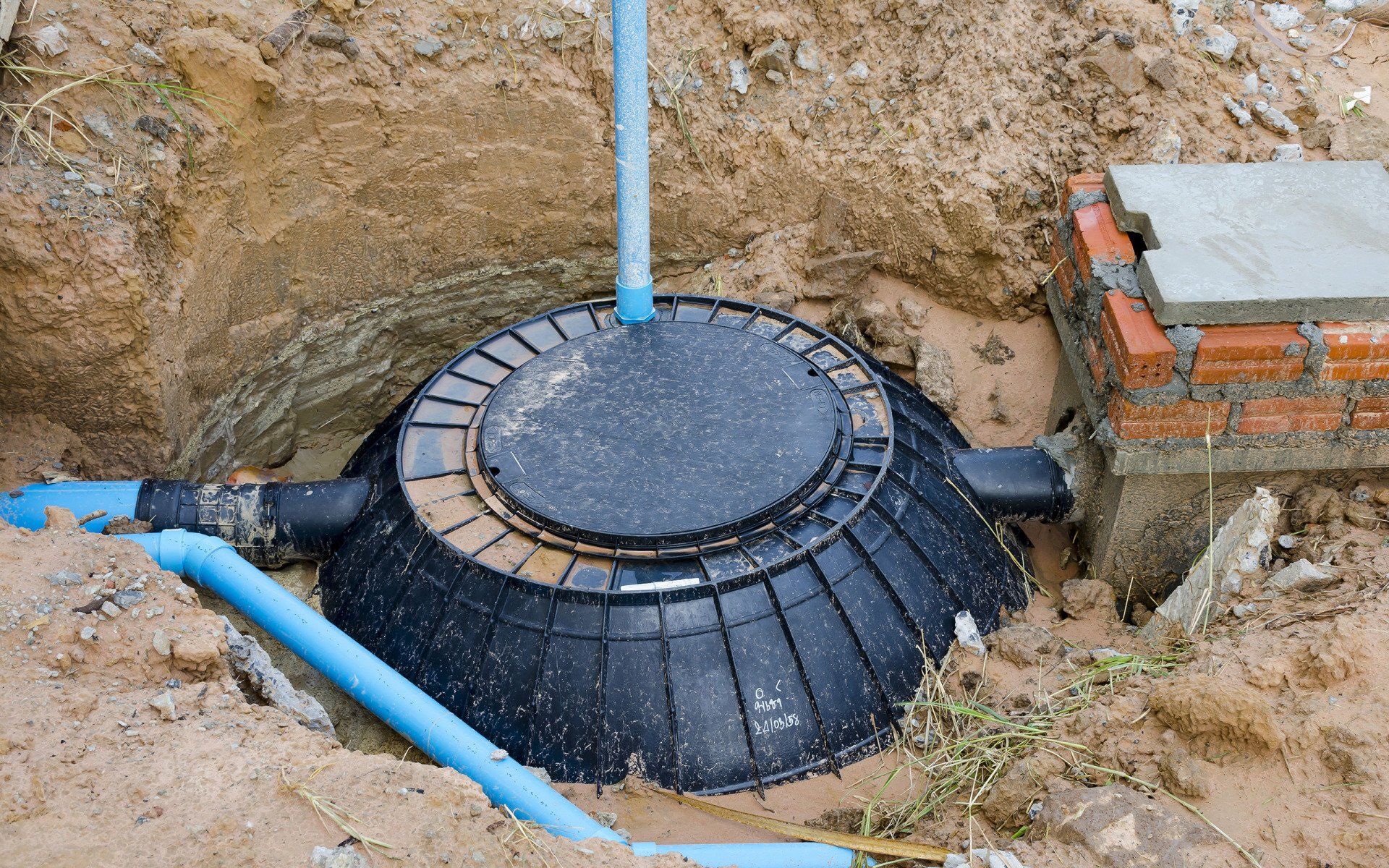 Septic tank