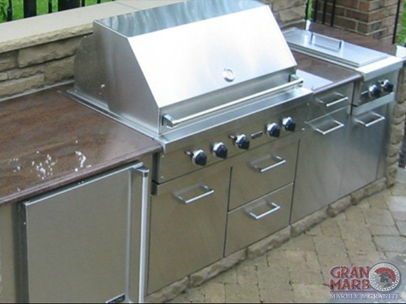 Outdoor kitchen
