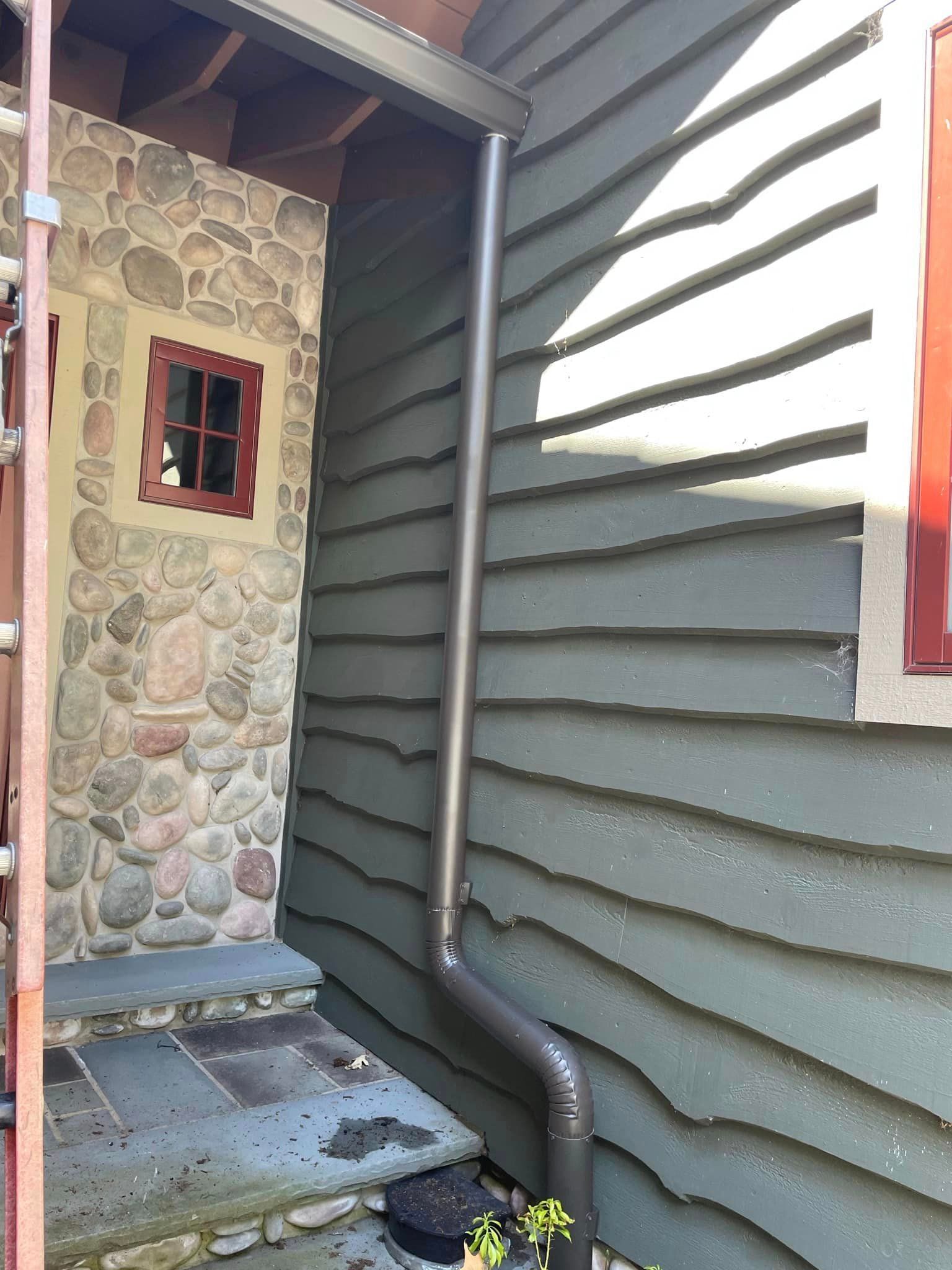 excellent downspouts services