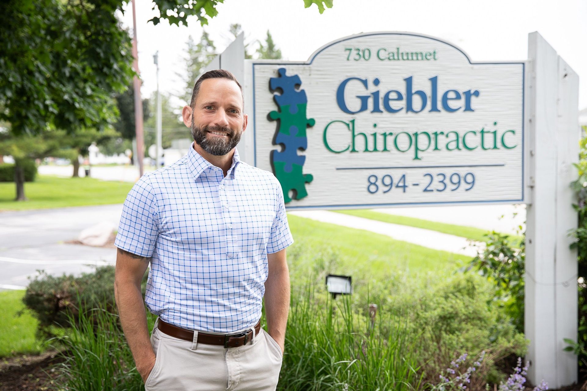 Dr. Nic Giebler