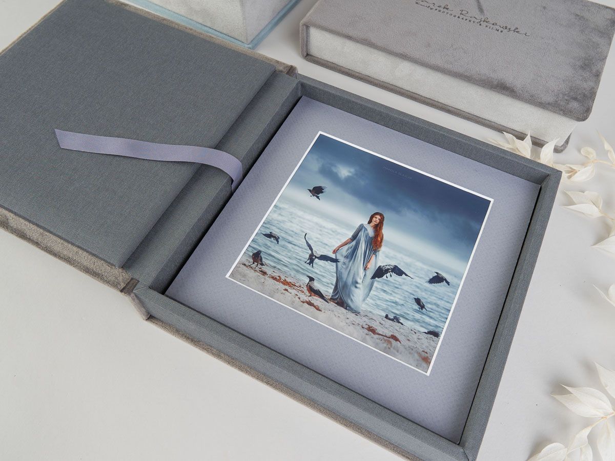 A box with a picture inside