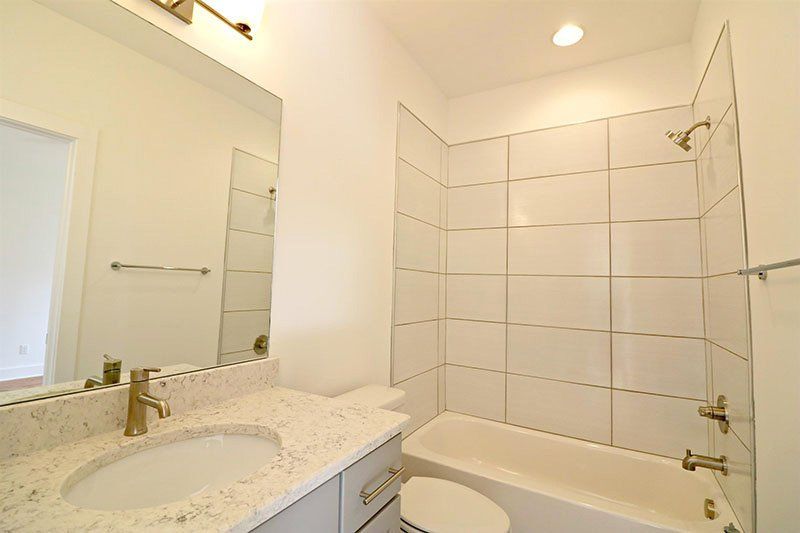 Bathroom countertops