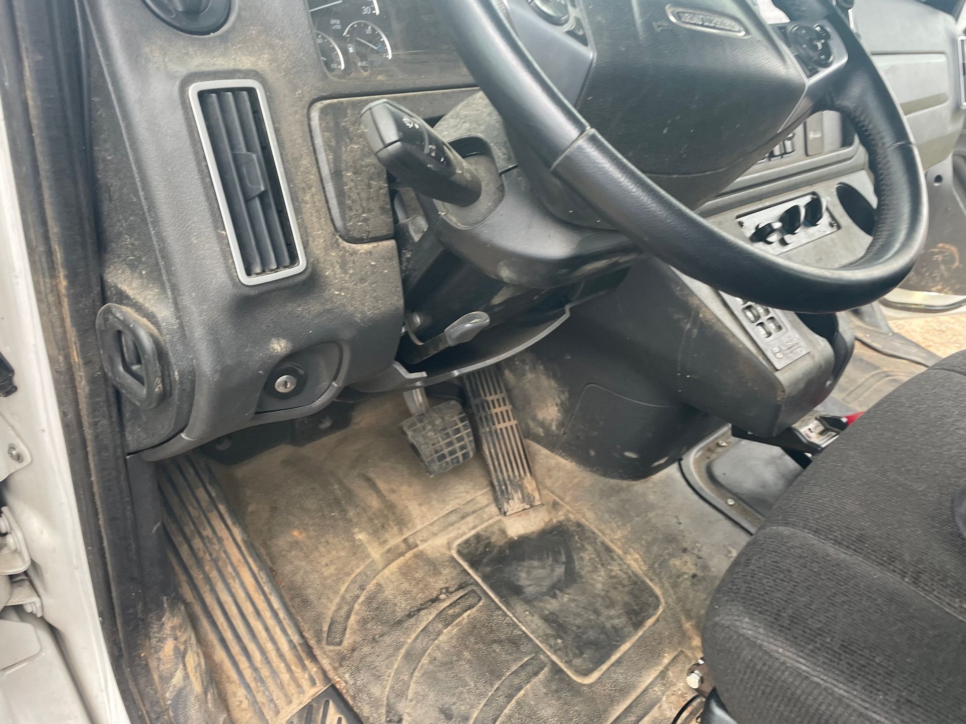 I'm Not Afraid Of Dirty Cars