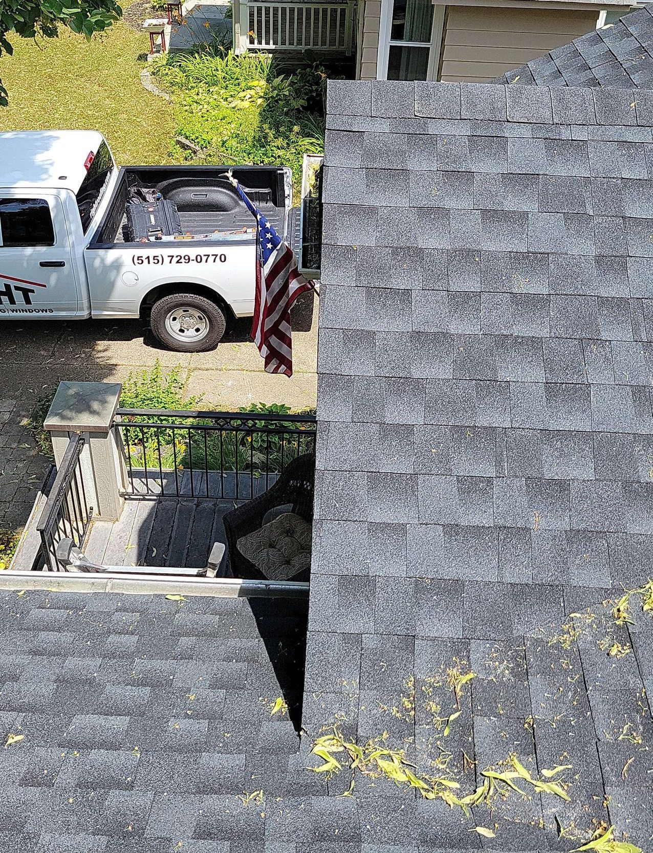 Charcoal GAF Shingles on West Des Moines home