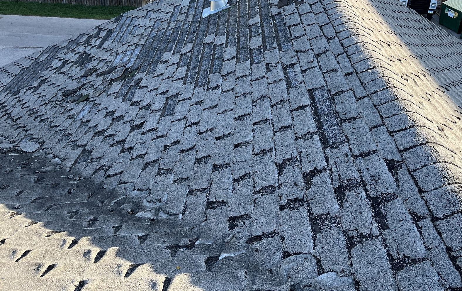 Excessive granular loss on a shingle roof in Des Moines means the home should be re-roofed. 