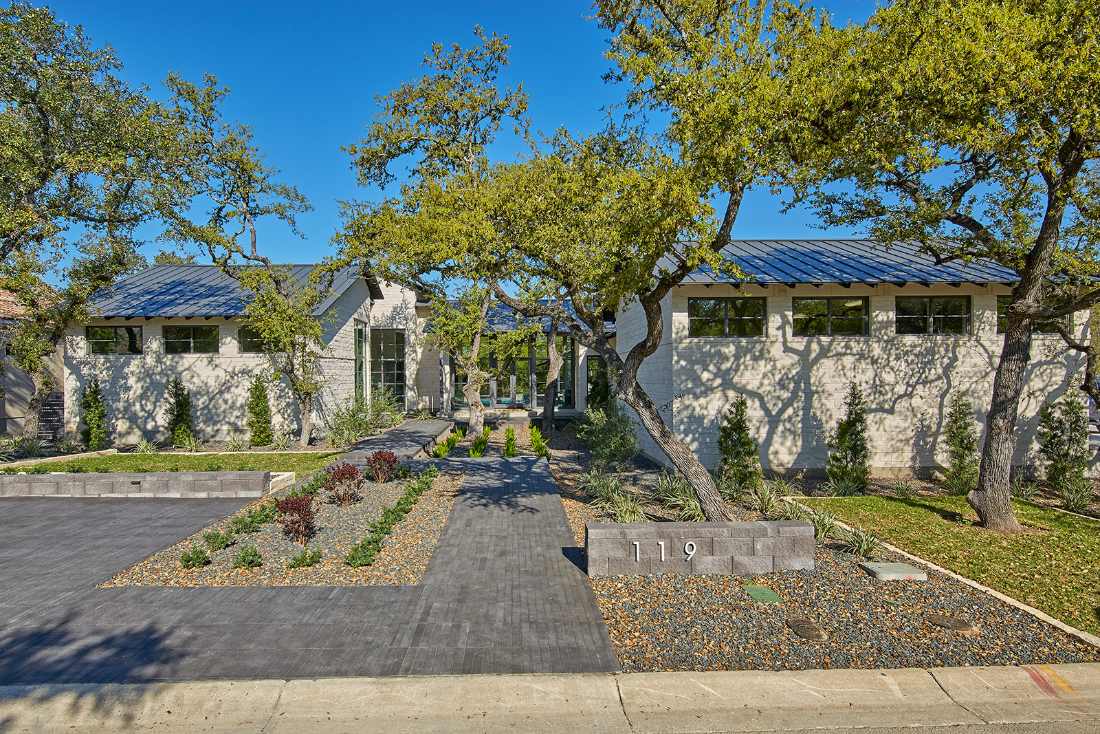 Urban Contemporary By SPS Interior Designs - #1