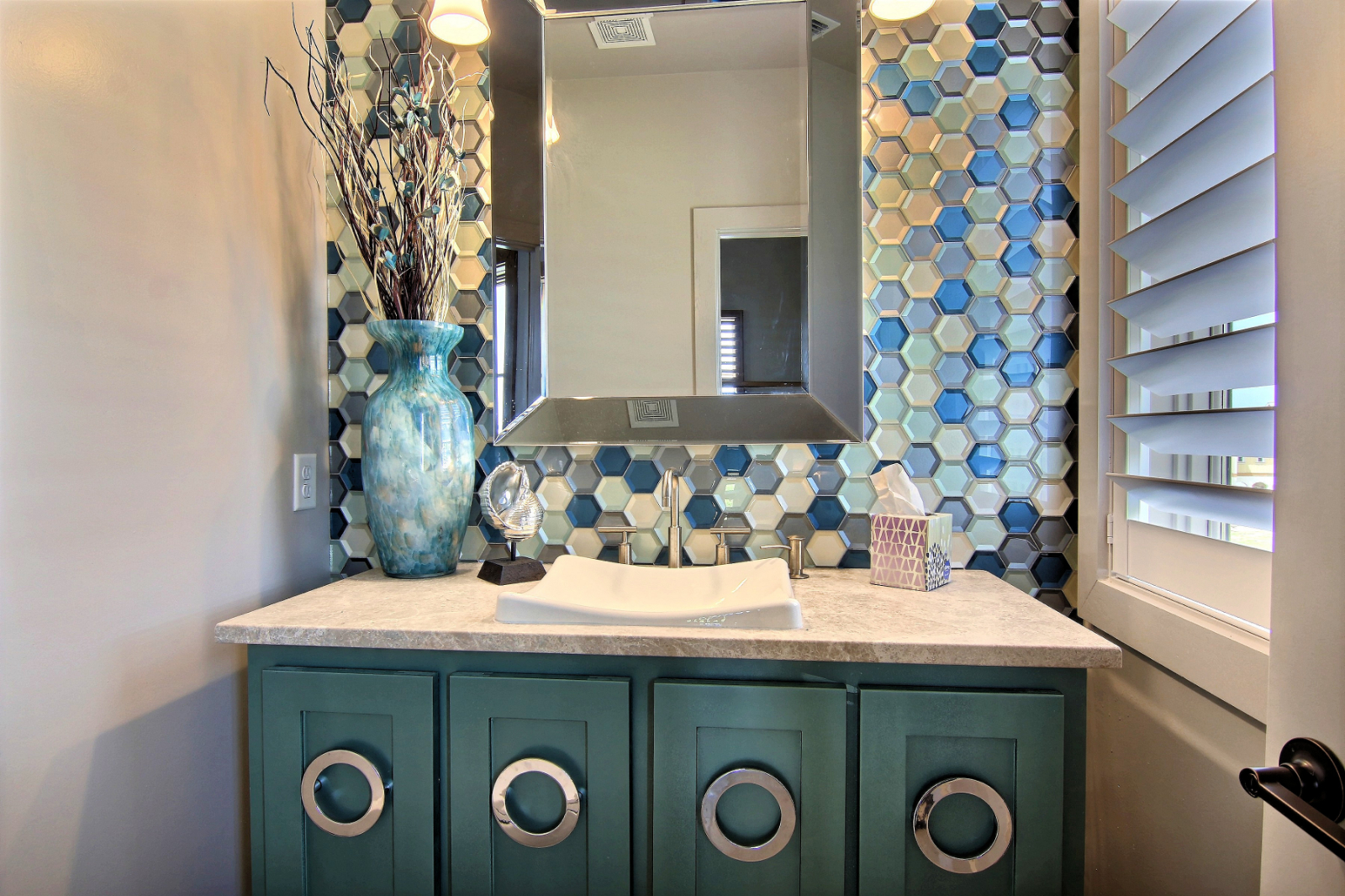 Gulf Coast Getaway By SPS Interior Designs - #23