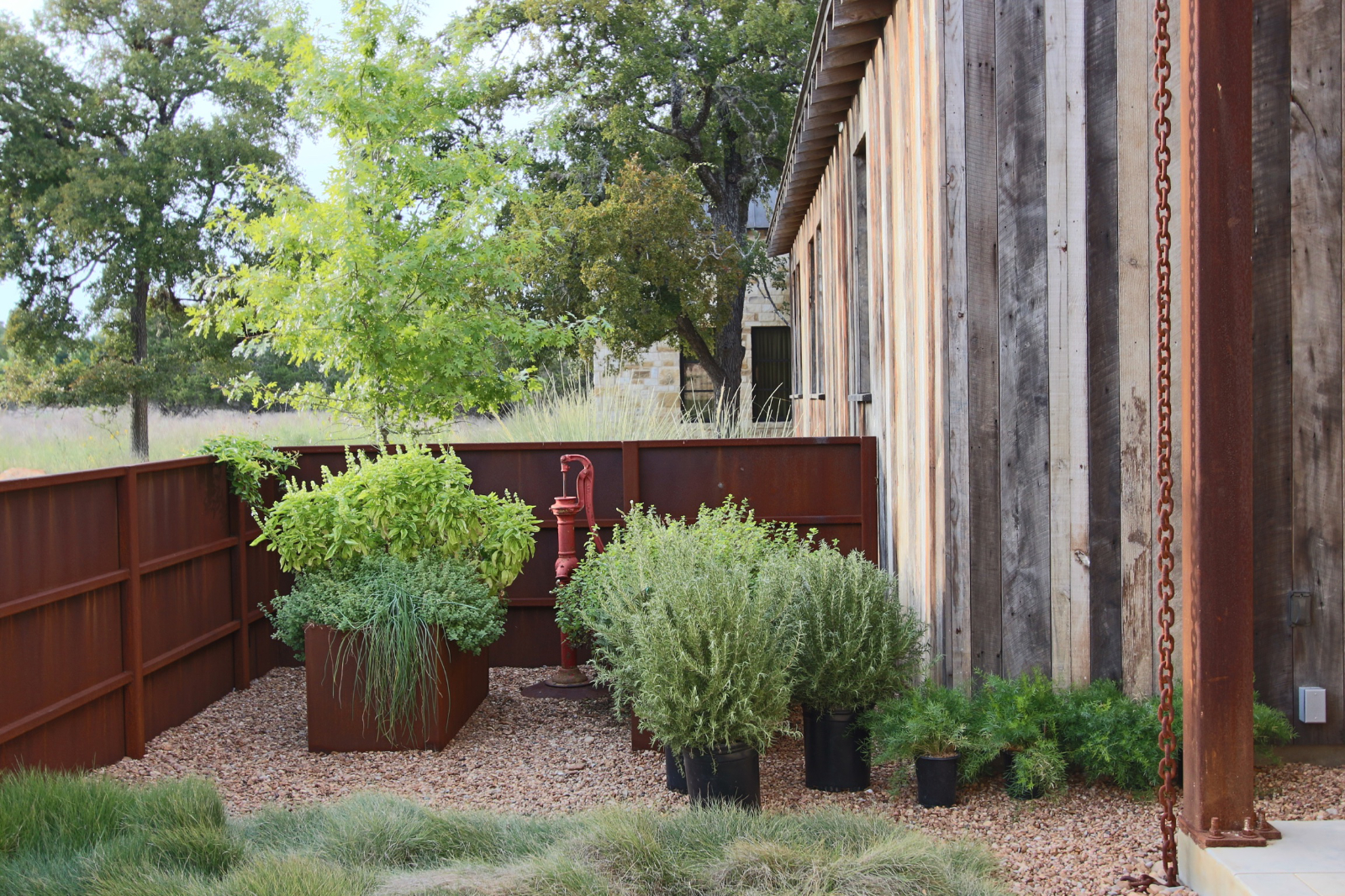 Modern Farmhouse By SPS Interior Designs - #5