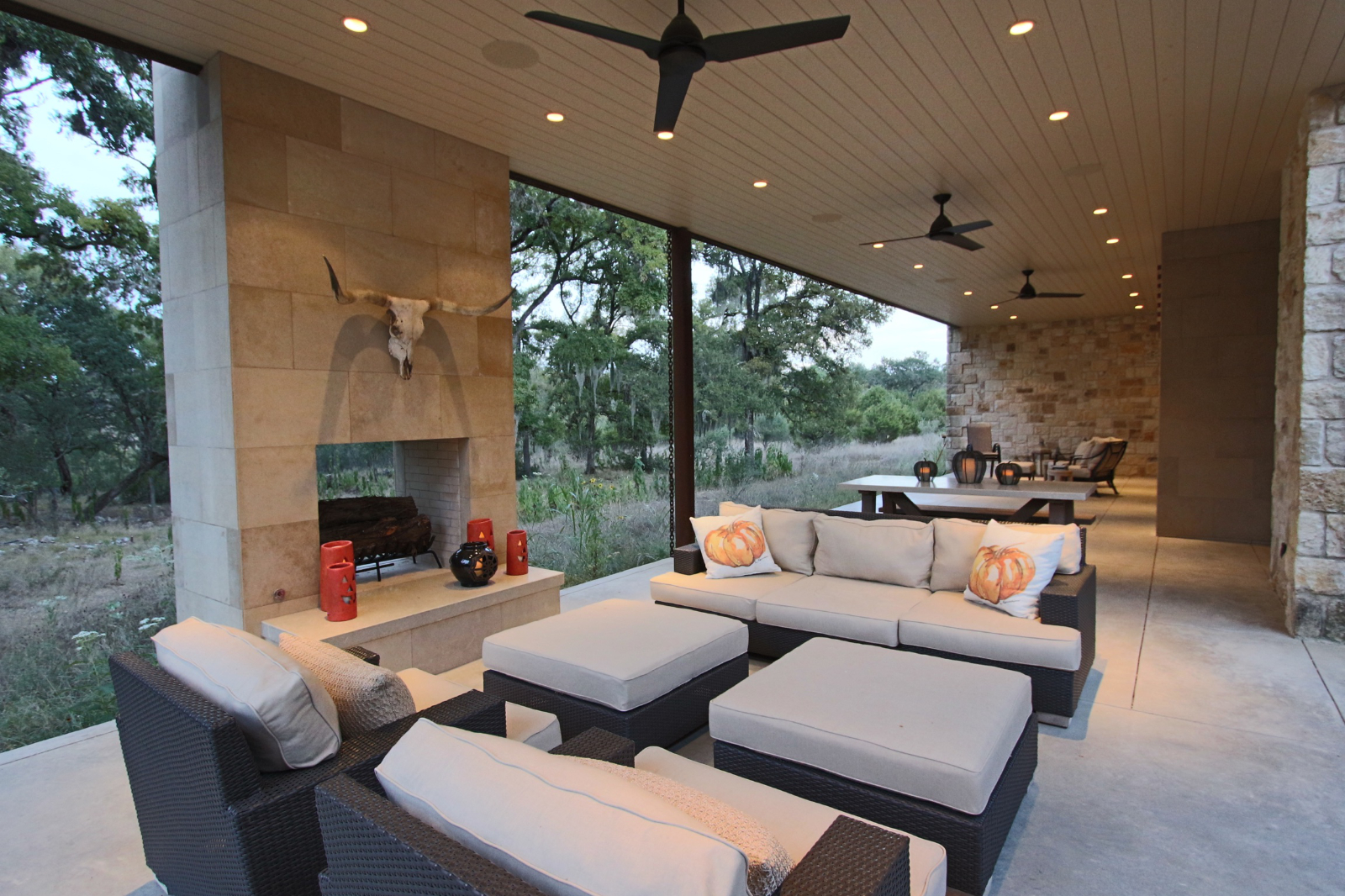 Modern Farmhouse By SPS Interior Designs - #27