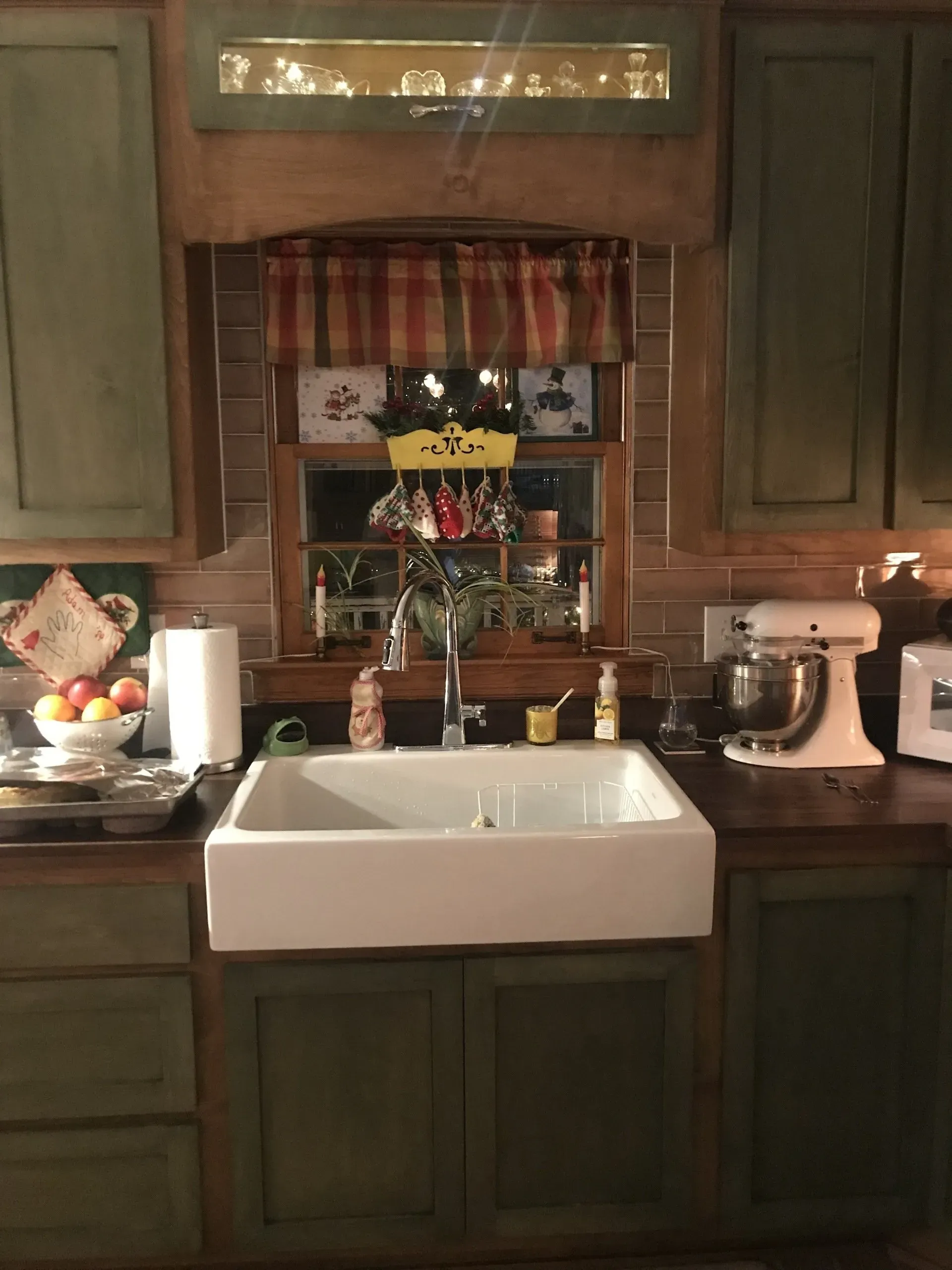 clarks-cabinet-shop-hero-page-02