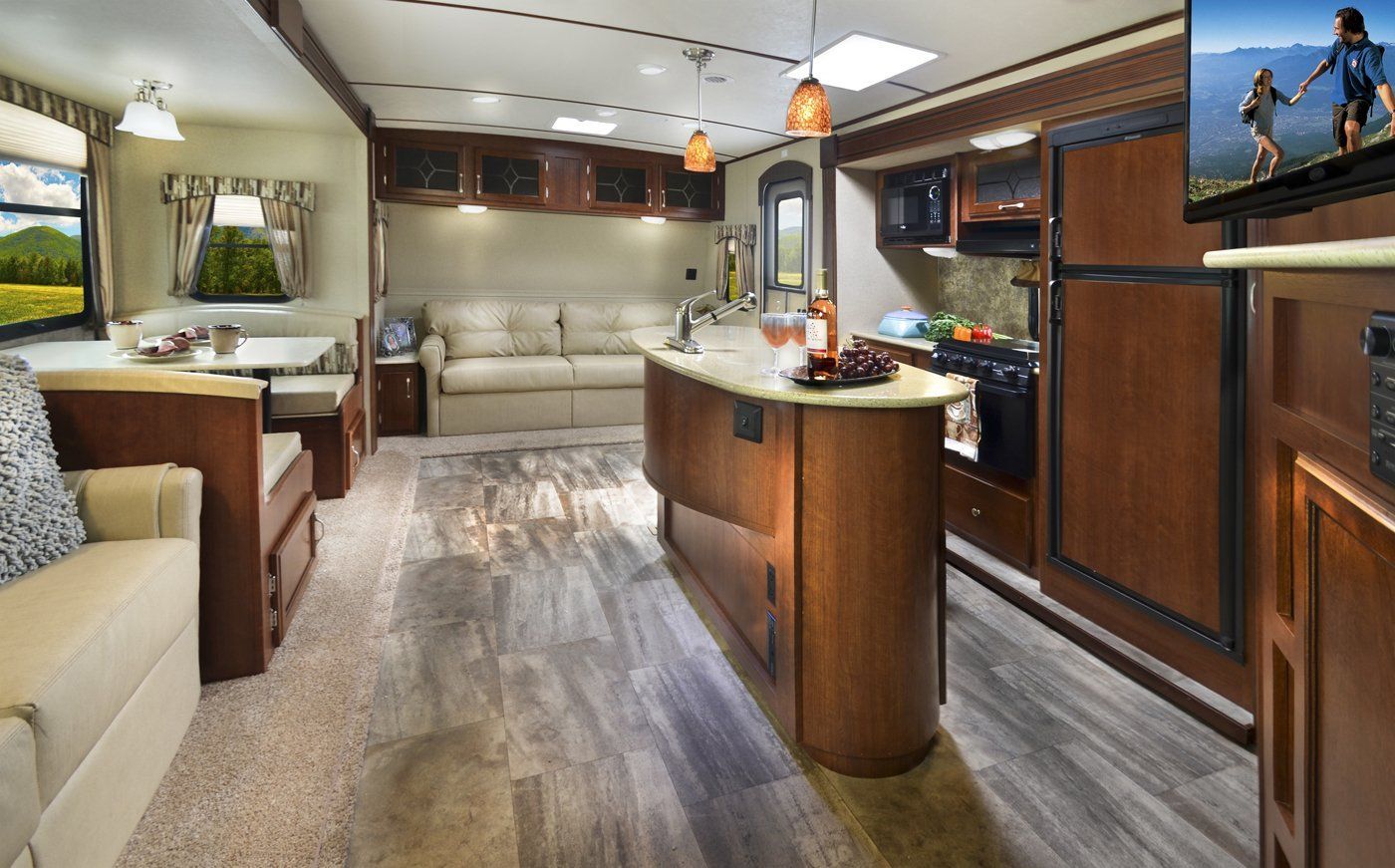 Burgett Camper Sales EverLite Trailers Gallery | Coal Valley