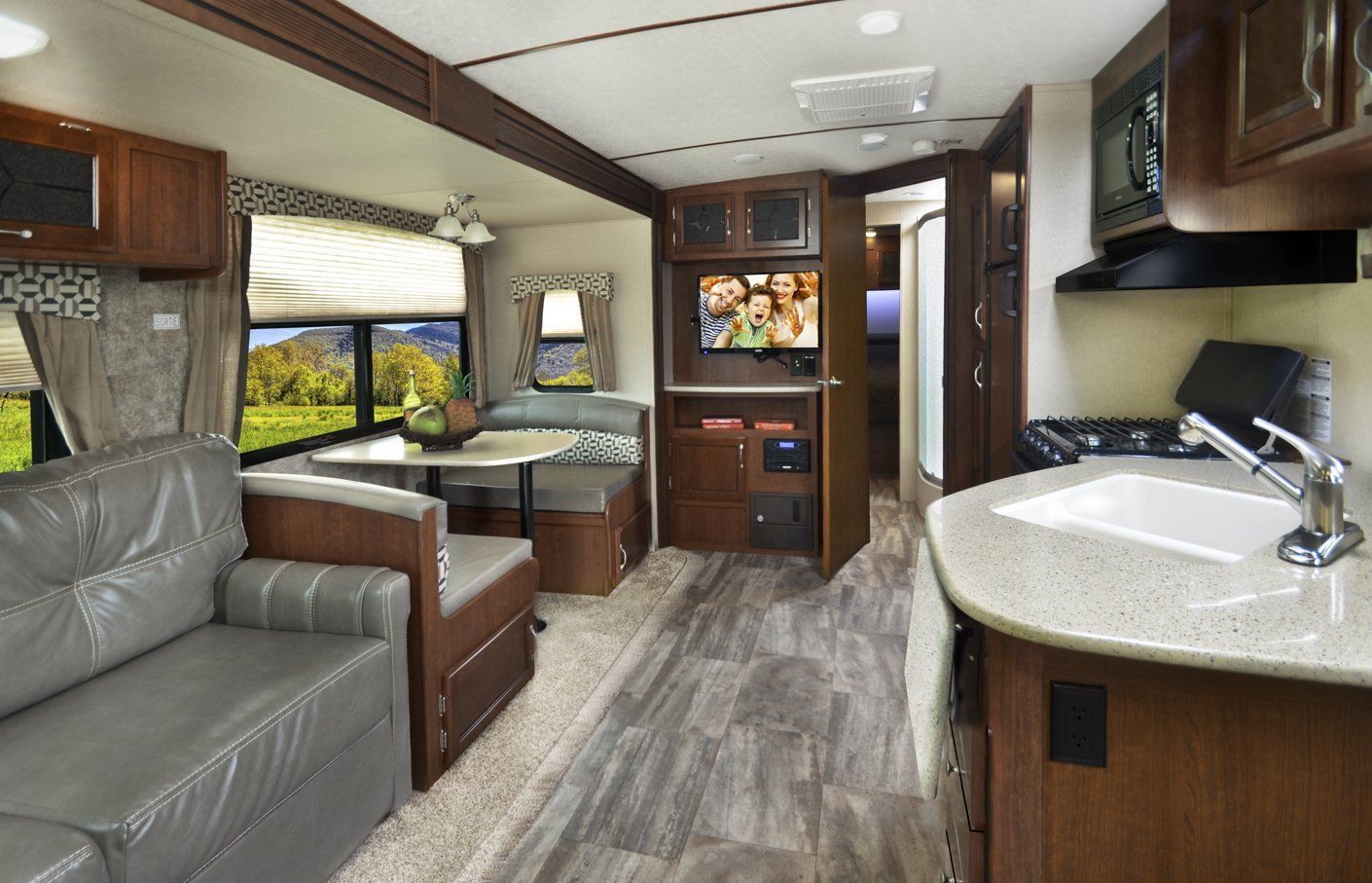 Burgett Camper Sales EverLite Trailers Gallery | Coal Valley