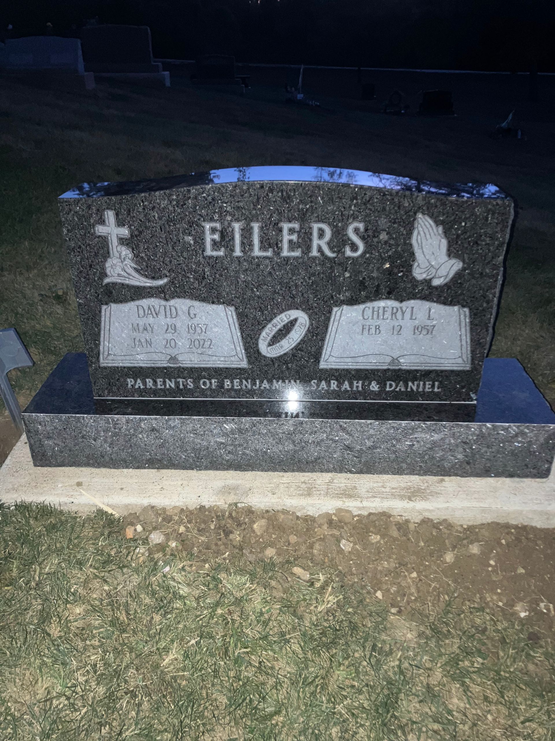 A gravestone in a cemetery with the name Eilers on it.