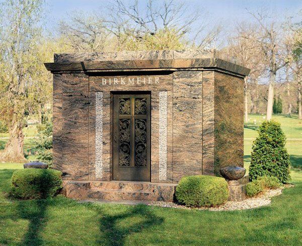 Mausoleums Memorials