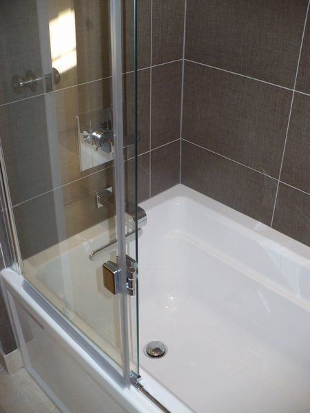 bathtub with glass