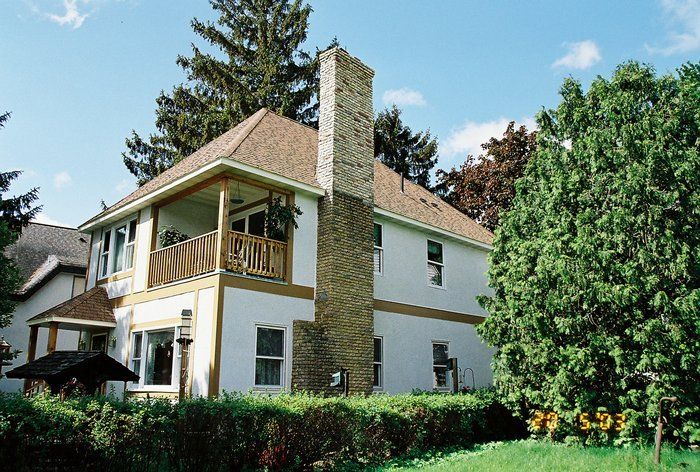 house with chimney
