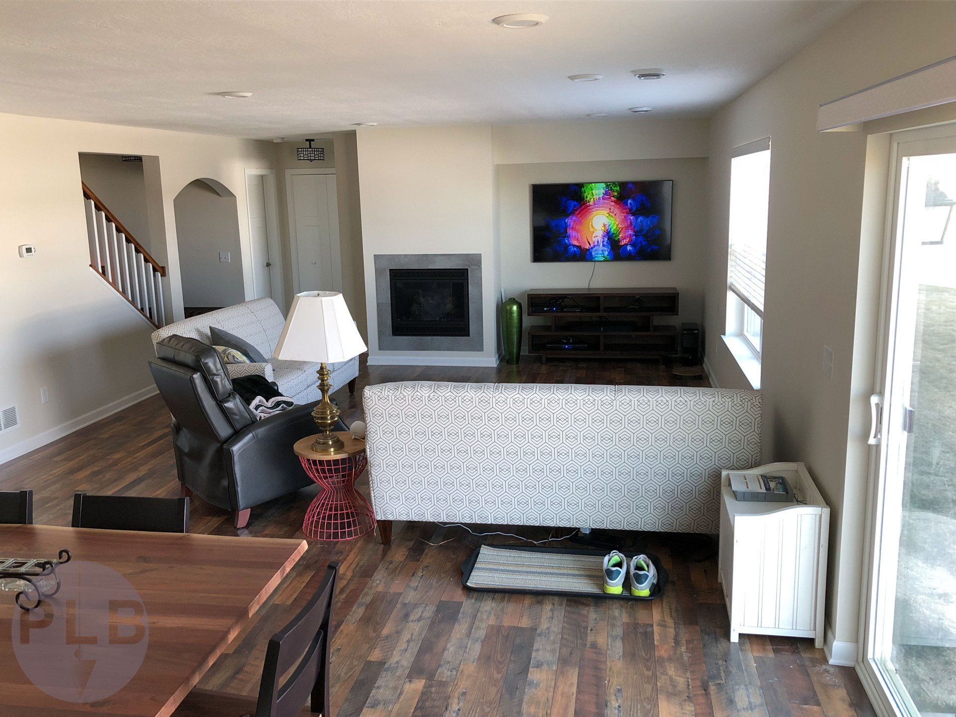 room with tv