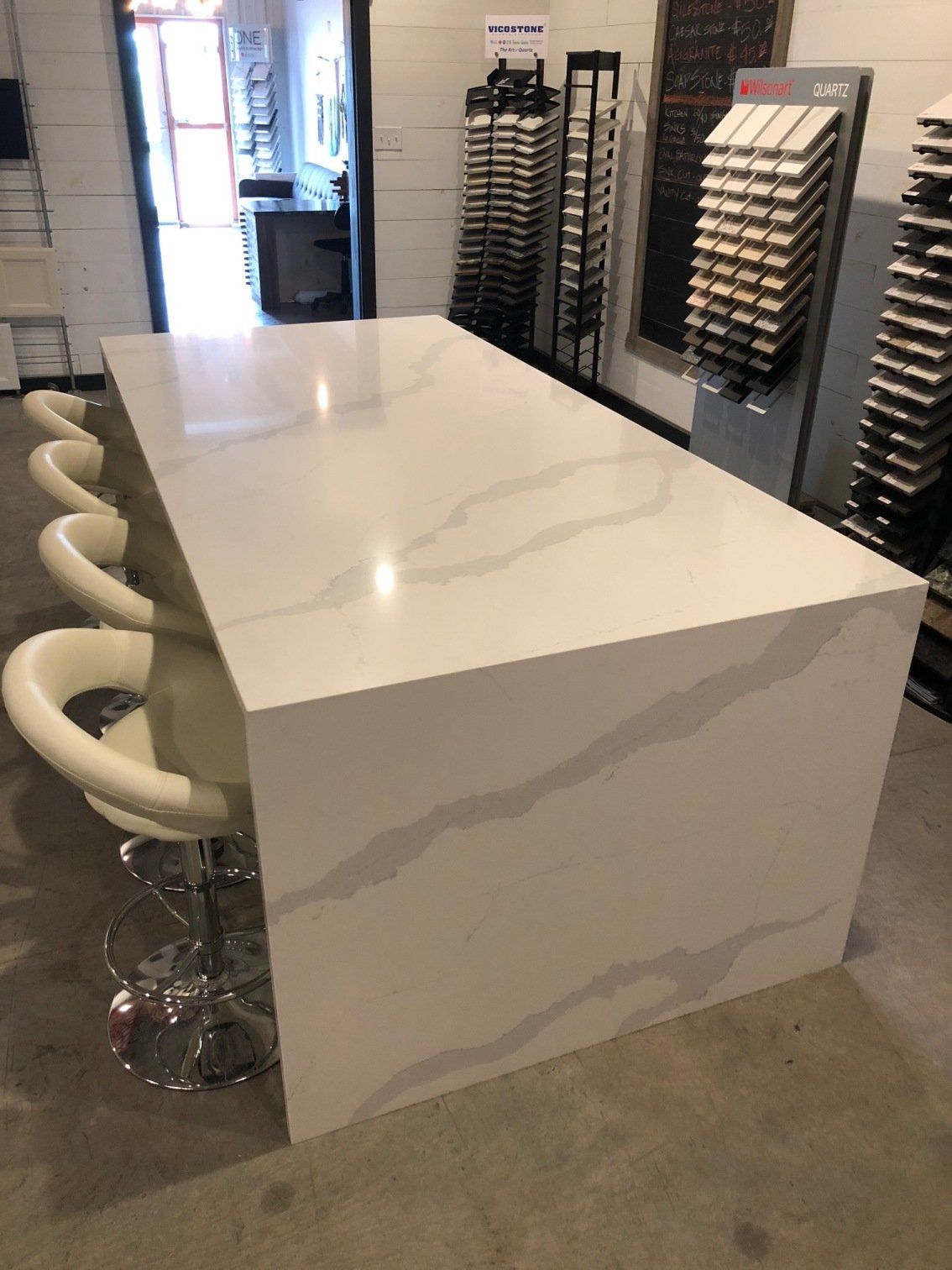 DS Surfaces location shop